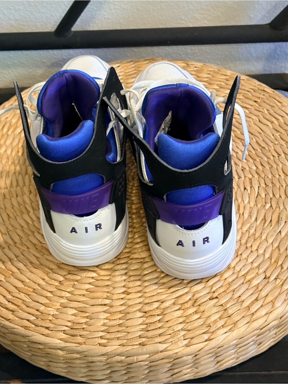 Nike Air Huarache – White/Blue/Purple – Men’s 8.5 - Picture 5 of 6